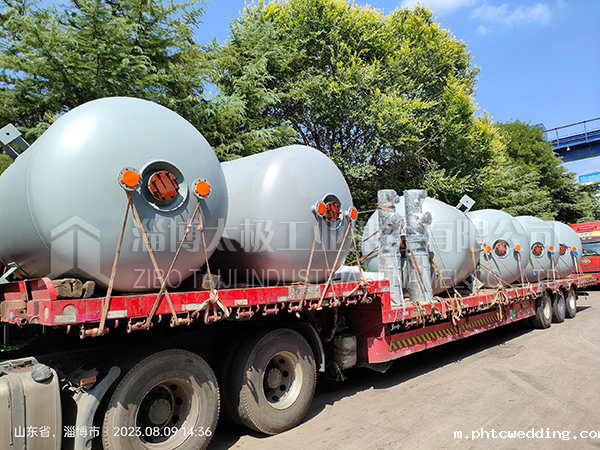 搪玻璃反应釜保持温度平衡的方法